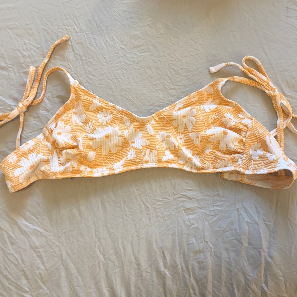 Bikini top